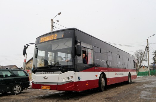 Городской голова Ивано-Франковска инициирует полную остановку общественного транспорта в городе