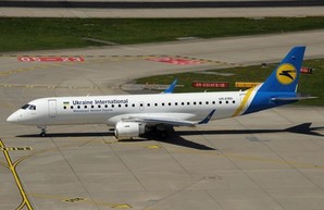 Несмотря на запрет авиасообщения, даже сегодня в Украину прибывает ряд авиарейсов