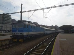 Для граждан Украины организовали эвакуационные поезда из Чехии