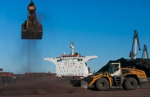 Государственный стивидор порта Пивденный под Одессой досрочно выполнил квартальный план по перевалке грузов