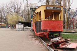 В Одессе ремонтируют трамвай-памятник