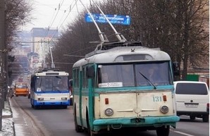 Городской транспорт Ровно переходит в специальный режим