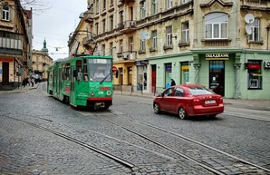 Во Львове протестируют на коронавирус водителей общественного транспорта