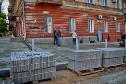 Реконструкция спуска Маринеско в Одессе продолжается (ФОТО)