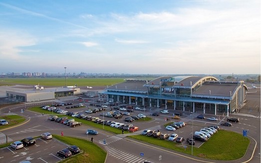 В киевском аэропорту Жуляны открылся пункт ПЦР-тестирования на коронавирус