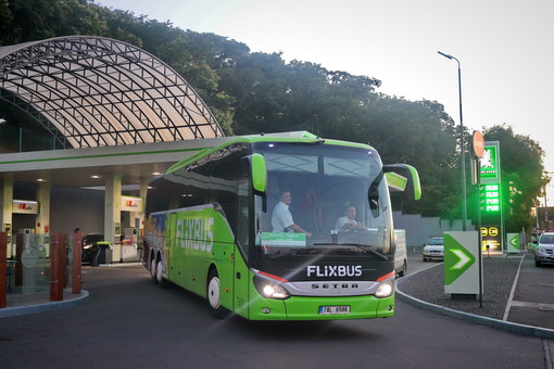 FlixBus запускает три новых рейса из Киева, Черновцов и Львова в Польшу и Чехию