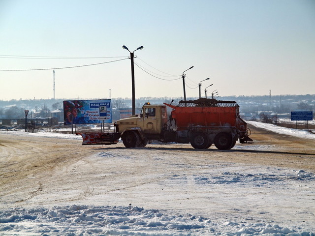 В Одесской области дороги уже расчищают от снега