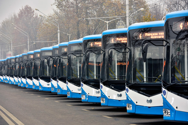 В столицу Таджикистана закупили 100 новых троллейбусов "БКМ"