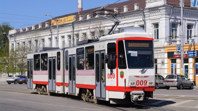 В Запорожье покупают 12 подержанных трамваев "Татра-КТ4"