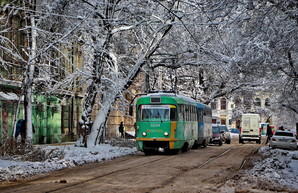В понедельник на дорогах Одесской области могут быть сложности из-за снегопада