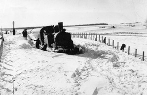 Под Одессой 120 лет назад застряли в снегу на несколько дней пассажирские поезда