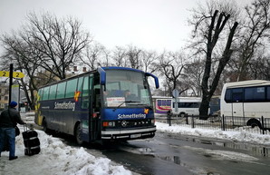 Снегопады: автотрассу Одесса - Киев уже перекрыли