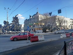 В Одессе изменили схему движения по Старосенной площади (ФОТО, ВИДЕО)