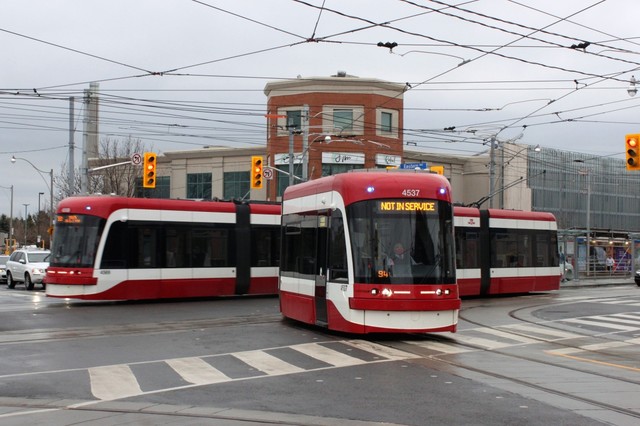 Канада потратит на городской транспорт почти 12 миллиардов долларов