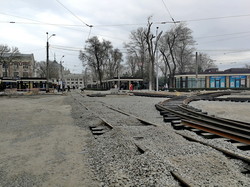 В Одессе укладывают новые трамвайные пути на Водопроводной угол Новощепного Ряда (ФОТО, ВИДЕО)