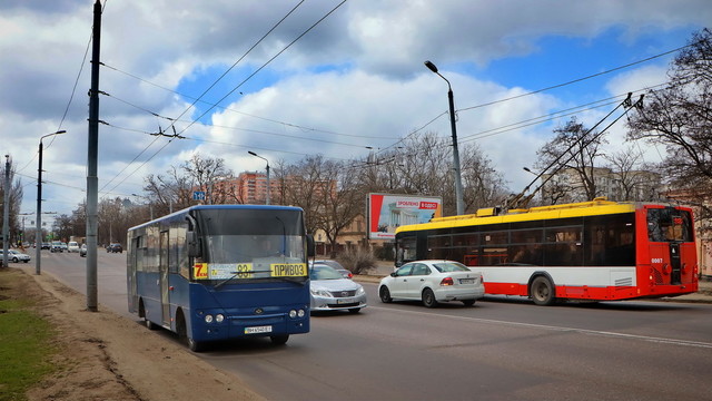 С 19 марта в Одессе закрывают проезд по Ивановскому путепроводу (ВИДЕО)