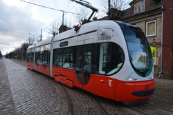В латвийской Лиепае запустили на маршрут новые трамваи хорватского производства (ФОТО)