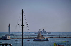В портах Одессы и Николаева ограничено судоходство из-за военно-морских учений