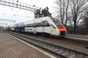 Крюковский завод изготовил новый дизель-поезд