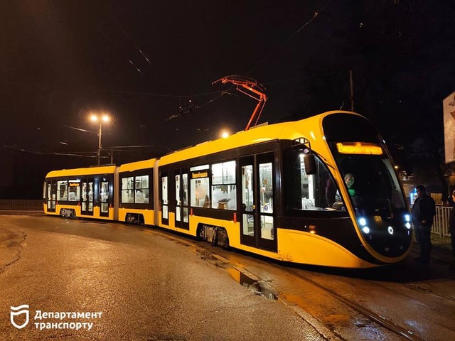 Новый трамвай одесско-днепровской компании испытали на улицах Днепра