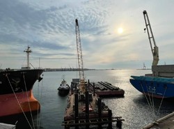 В порту Черноморск началось строительство нового причала
