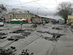 В Одессе уже начали ремонт последнего квартала улицы Преображенской (ВИДЕО)