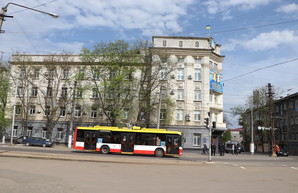 В Одессе ремонтируют дороги 12 мая
