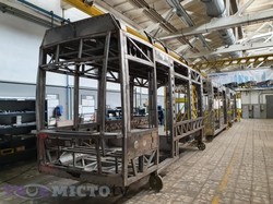 На заводе "Электрон" показали начало производства новых трамваев для Львова (ФОТО)