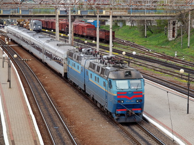 Запускают новый поезд "Интерсити" из Киева в Тернополь