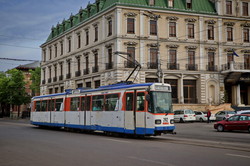 В Яссы впервые за 45 лет поступили новые трамваи (ФОТО)