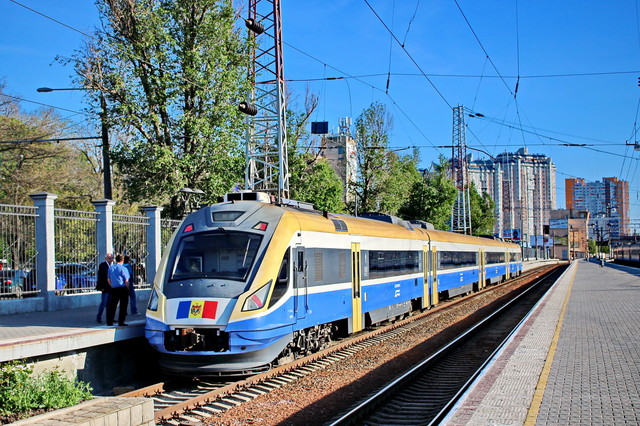 Пассажирский поезд из Кишинева в Одессу возобновят не раньше сентября