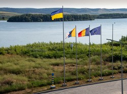 Паромная переправа через Дунай на юге Одесской области работает уже год (ФОТО, ВИДЕО)
