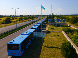 Ужгород получил партию новых автобусов "Электрон" (ФОТО)