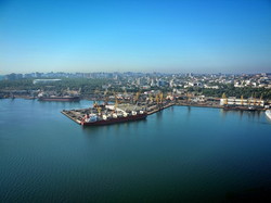 Одесский порт показали с высоты птичьего полета (ФОТО, ВИДЕО)