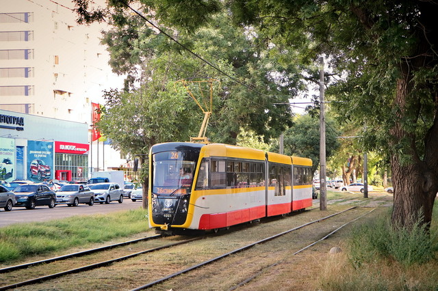 Стало известно, кто хочет продать в Одессу многосекционные трамваи по европейскому кредиту
