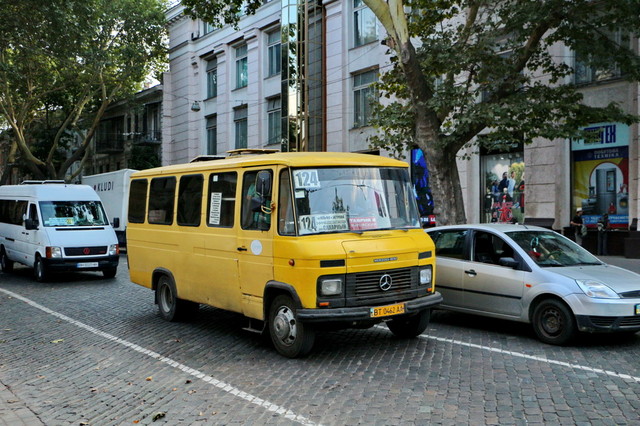 В Одессе завершился конкурс перевозчиков на автобусные маршруты