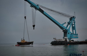 Под Одессой отремонтировали самый мощный морской портовый плавучий кран (ВИДЕО)