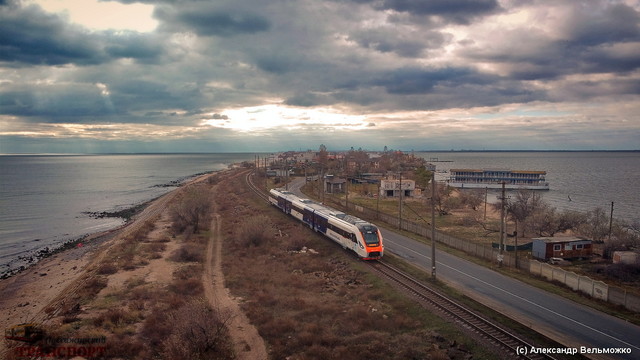 Как работала железная дорога в Одесской области в ноябре (ВИДЕО)