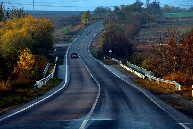 Начинают строительство платной автодороги от Ровно до границы с Польшей