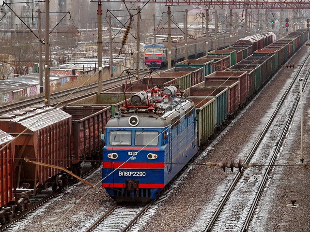 В правительстве планируют обновление парка грузовых вагонов железной дороги