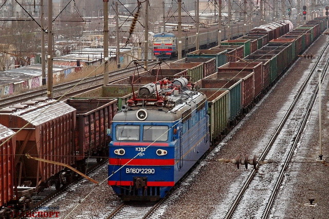 Вантажні вагони, які належать російським компаніям на території України, націоналізують