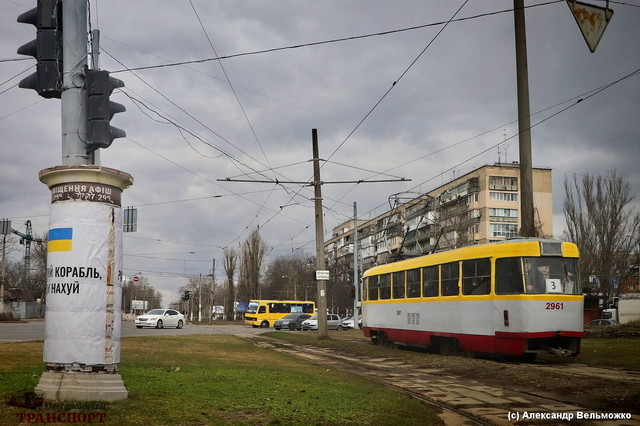 Общественный транспорт в Одессе увеличивает объем и время работы