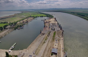 Порти на Дунаї в Одеській області лишаються єдиним наразі морським шляхом України