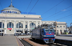 Залізниця відновила пасажирське сполучення у багатьох регіонах