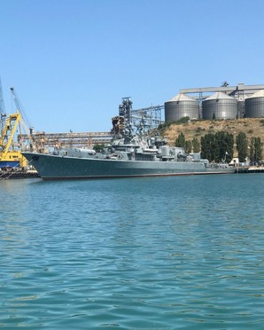 Флот росії зосереджується у Севастополі та Новоросійську