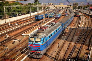 У пасажирського потяга між Одесою та Києвом змінили графік (ВІДЕО)