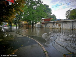 Повінь в Одесі після зливи (ФОТО, ВІДЕО)