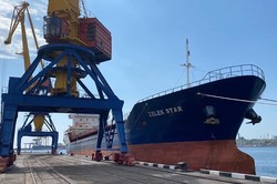 До порту Чорноморськ прийшли під завантаження чотири судна (ВІДЕО)