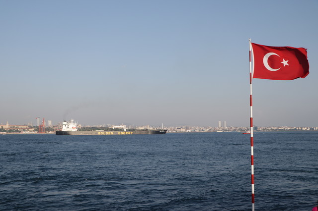 Вперше з 1983 року підвищується оплата за проходження суден протокою Босфор