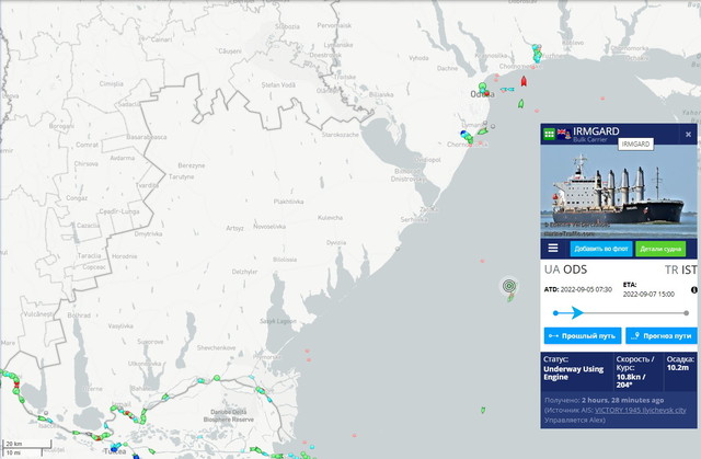 З портів Одеської області вийшли в море вже 95 суден